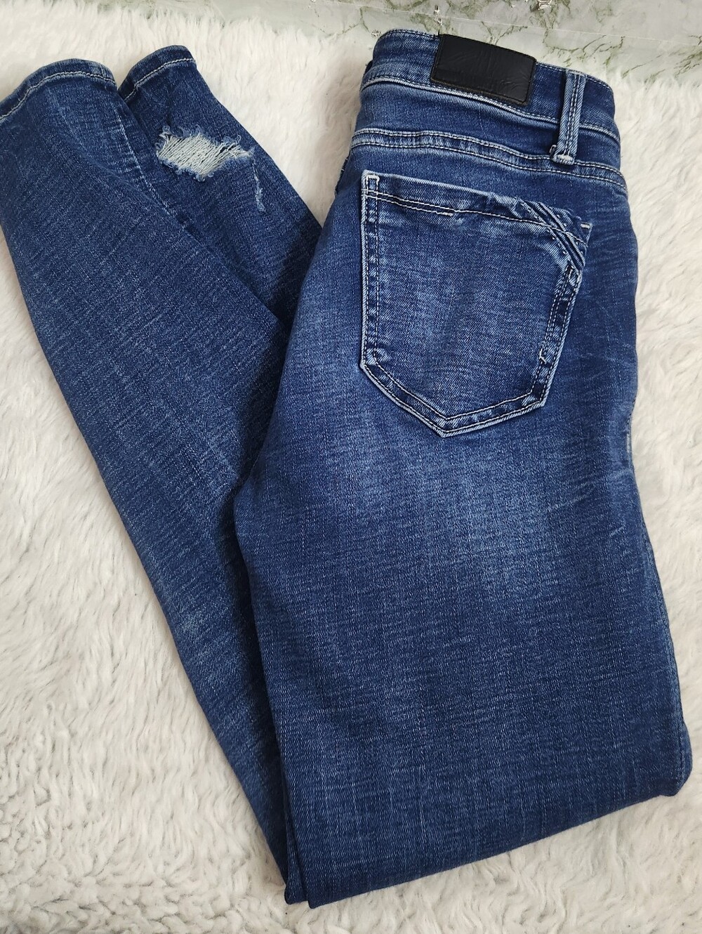 BUCKLE BLACK Ankle Skinny Jeans